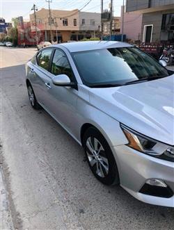 نيسان ألتيما